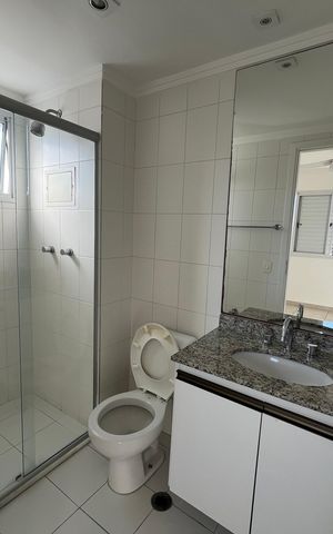 Apartamento para alugar com 110m², 3 quartos e 2 vagas Apartamento para alugar com 110m², 3 quartos e 2 vagasBanheiro social