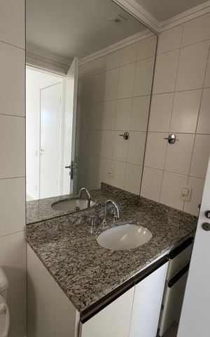 Apartamento para alugar com 110m², 3 quartos e 2 vagas Apartamento para alugar com 110m², 3 quartos e 2 vagasBanheiro da Suíte