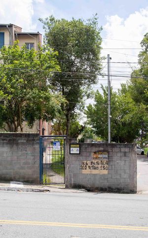 Apartamento à venda com 55m², 2 quartos e 1 vagaFachado do condomínio