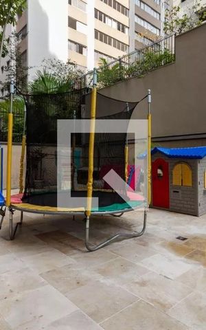 Apartamento à venda com 136m², 4 quartos e 1 vaga Apartamento à venda com 136m², 4 quartos e 1 vagaÁrea comum - Playground