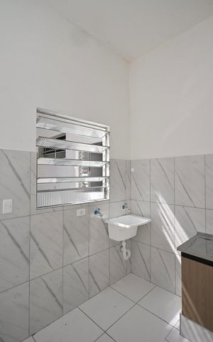 Casa para alugar com 53m², 2 quartos e sem vagaÁrea de Serviço