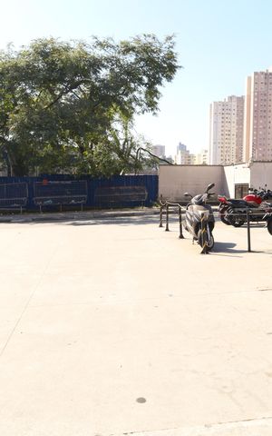 Apartamento à venda com 42m², 2 quartos e 1 vagaÁrea comum 
