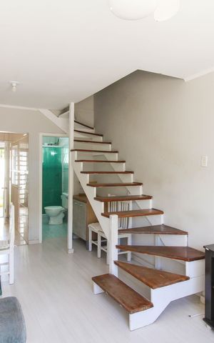 Casa de condomínio à venda com 88m², 2 quartos e 1 vaga Casa de condomínio à venda com 88m², 2 quartos e 1 vagaSala