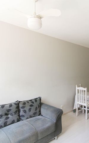 Casa de condomínio à venda com 88m², 2 quartos e 1 vaga Casa de condomínio à venda com 88m², 2 quartos e 1 vagaSala