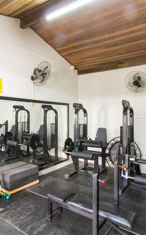 Casa de condomínio à venda com 88m², 2 quartos e 1 vaga Casa de condomínio à venda com 88m², 2 quartos e 1 vagaÁrea comum - Academia