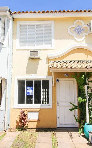 Casa de condomínio à venda com 88m², 2 quartos e 1 vaga Casa de condomínio à venda com 88m², 2 quartos e 1 vagaFachada