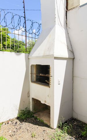 Casa de condomínio à venda com 88m², 2 quartos e 1 vaga Casa de condomínio à venda com 88m², 2 quartos e 1 vagaChurrasqueira