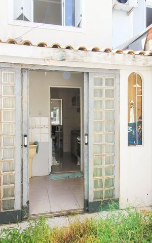 Casa de condomínio à venda com 88m², 2 quartos e 1 vaga Casa de condomínio à venda com 88m², 2 quartos e 1 vagaChurrasqueira