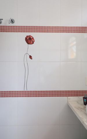 Casa à venda com 660m², 3 quartos e 6 vagasBanheiro da Suíte 2