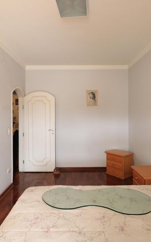 Casa à venda com 660m², 3 quartos e 6 vagasSuíte