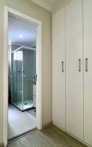 Apartamento para alugar com 101m², 2 quartos e 2 vagas Apartamento para alugar com 101m², 2 quartos e 2 vagasCloset da Suíte