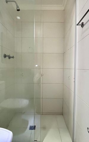 Apartamento para alugar com 101m², 2 quartos e 2 vagas Apartamento para alugar com 101m², 2 quartos e 2 vagasBanheiro Corredor