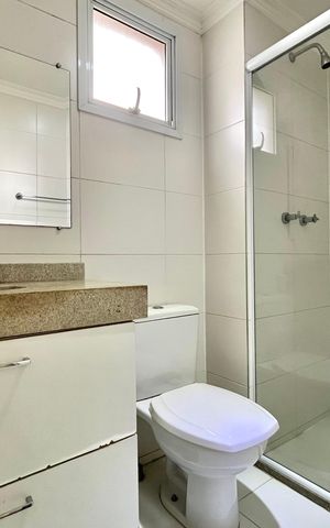 Apartamento para alugar com 101m², 2 quartos e 2 vagas Apartamento para alugar com 101m², 2 quartos e 2 vagasBanheiro Corredor