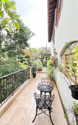 Casa à venda com 350m², 3 quartos e 6 vagas Casa à venda com 350m², 3 quartos e 6 vagasCorredor