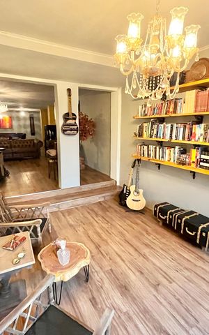 Casa à venda com 350m², 3 quartos e 6 vagas Casa à venda com 350m², 3 quartos e 6 vagasÁrea gourmet