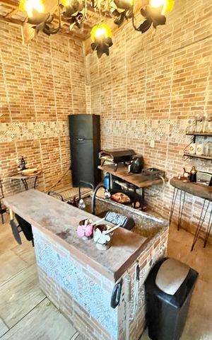 Casa à venda com 350m², 3 quartos e 6 vagas Casa à venda com 350m², 3 quartos e 6 vagasÁrea comum - Churrasqueira