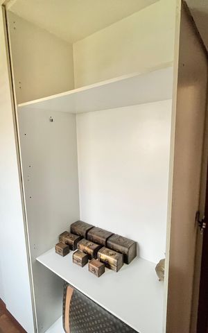 Casa à venda com 350m², 3 quartos e 6 vagas Casa à venda com 350m², 3 quartos e 6 vagasQuarto 2
