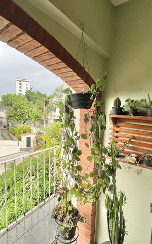 Casa à venda com 350m², 3 quartos e 6 vagas Casa à venda com 350m², 3 quartos e 6 vagasVaranda do Quarto