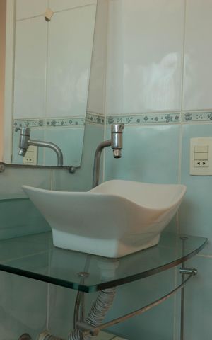 Apartamento para alugar com 57m², 2 quartos e 1 vaga Apartamento para alugar com 57m², 2 quartos e 1 vagaBanheiro