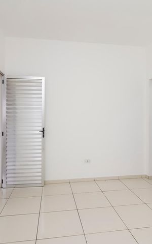 Casa à venda com 46m², 1 quarto e sem vagaQuarto