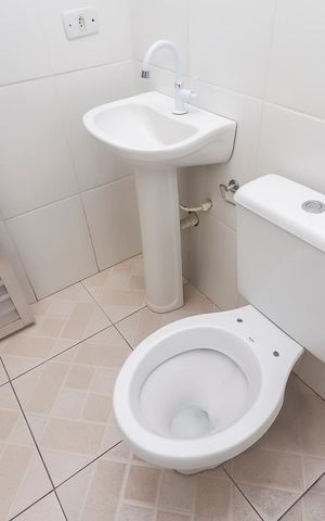 Casa à venda com 46m², 1 quarto e sem vagaBanheiro