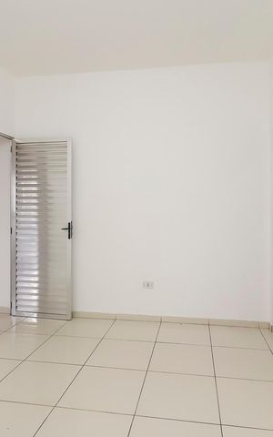 Casa à venda com 46m², 1 quarto e sem vagaQuarto