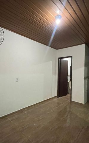 Casa para alugar com 50m², 2 quartos e 1 vaga Casa para alugar com 50m², 2 quartos e 1 vagaSala