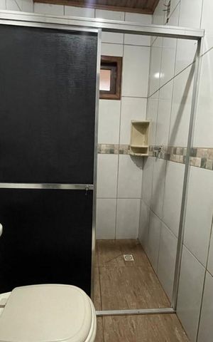 Casa para alugar com 50m², 2 quartos e 1 vaga Casa para alugar com 50m², 2 quartos e 1 vagaBanheiro