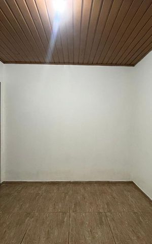 Casa para alugar com 50m², 2 quartos e 1 vaga Casa para alugar com 50m², 2 quartos e 1 vagaQuarto 1