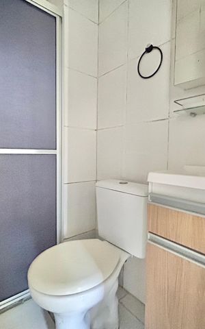 Apartamento para alugar com 64m², 2 quartos e 1 vaga Apartamento para alugar com 64m², 2 quartos e 1 vagaBanheiro
