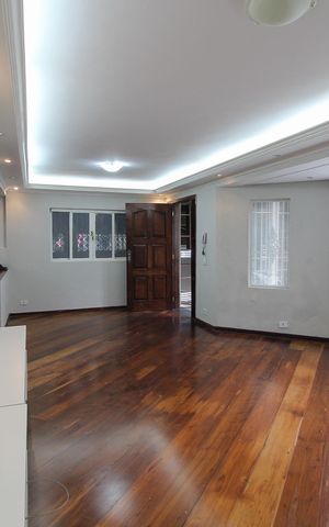 Casa para alugar com 420m², 3 quartos e 3 vagas Casa para alugar com 420m², 3 quartos e 3 vagasSala