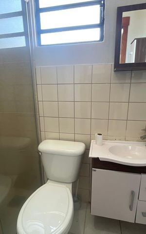 Apartamento à venda com 45m², 2 quartos e 1 vaga Apartamento à venda com 45m², 2 quartos e 1 vagaBanheiro Social
