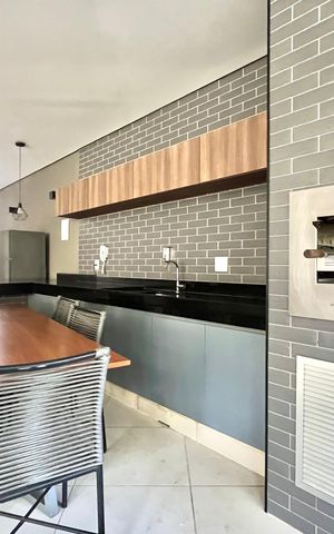Apartamento à venda com 65m², 2 quartos e 1 vaga Apartamento à venda com 65m², 2 quartos e 1 vagaÁrea comum - Churrasqueira