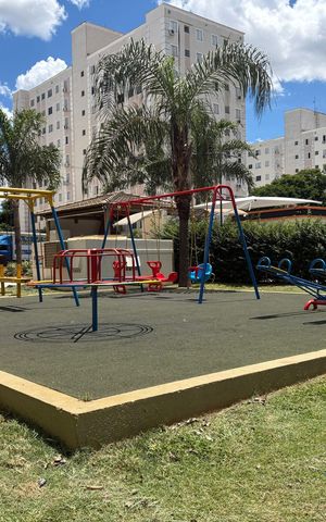 Apartamento para alugar com 50m², 2 quartos e 1 vaga Apartamento para alugar com 50m², 2 quartos e 1 vagaÁrea comum - Playground