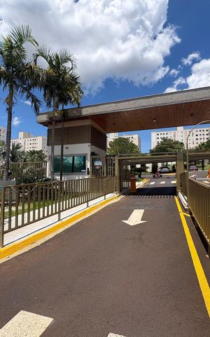 Apartamento para alugar com 50m², 2 quartos e 1 vaga Apartamento para alugar com 50m², 2 quartos e 1 vagaFachada