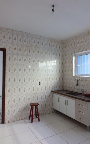 Casa para alugar com 100m², 2 quartos e 1 vagaCozinha