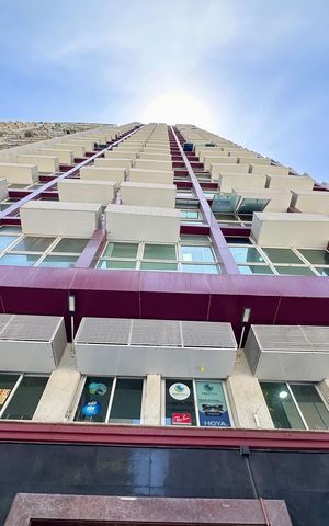 Apartamento à venda com 30m², 1 quarto e sem vaga Apartamento à venda com 30m², 1 quarto e sem vagaFachada