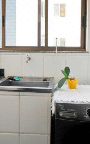 Apartamento para alugar com 140m², 4 quartos e 2 vagasÁrea de Serviço