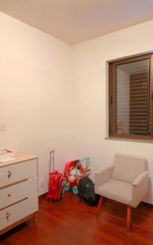 Apartamento para alugar com 140m², 4 quartos e 2 vagasQuarto 2