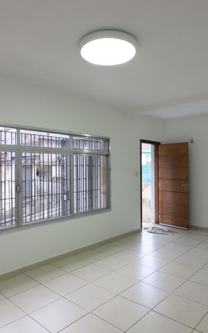 Casa para alugar com 146m², 3 quartos e 1 vagaSala 