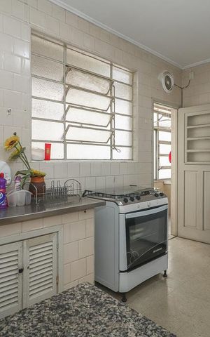 Apartamento para alugar com 110m², 3 quartos e sem vagaCozinha
