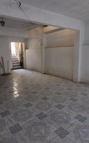 Casa para alugar com 250m², 2 quartos e 3 vagasÁrea de Serviço