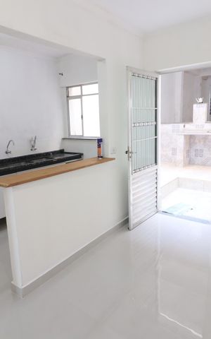 Casa para alugar com 250m², 2 quartos e 3 vagasCozinha