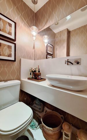 Apartamento à venda com 105m², 3 quartos e 1 vaga Apartamento à venda com 105m², 3 quartos e 1 vagaLavabo