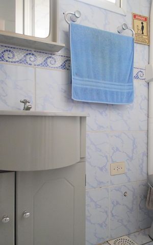 Casa à venda com 280m², 6 quartos e 2 vagasBanheiro 3