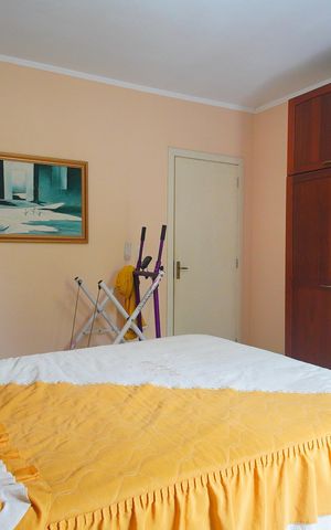 Casa à venda com 280m², 6 quartos e 2 vagasSuíte 2