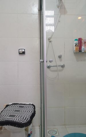 Casa à venda com 280m², 6 quartos e 2 vagasBanheiro da Suíte 1