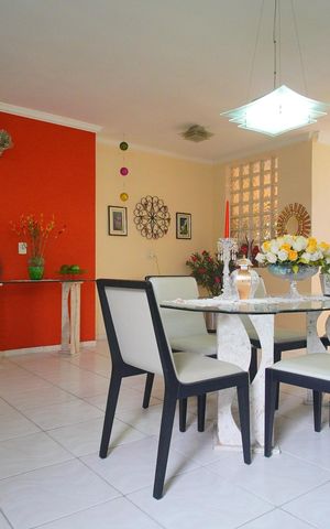 Casa à venda com 280m², 6 quartos e 2 vagasSala de Jantar
