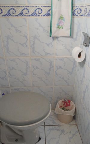 Casa à venda com 280m², 6 quartos e 2 vagasBanheiro 3