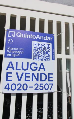 Casa para alugar com 220m², 4 quartos e 3 vagasPlaca